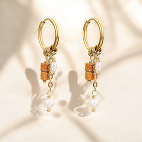 Pendientes de aro con gota de flor de óxido dorado