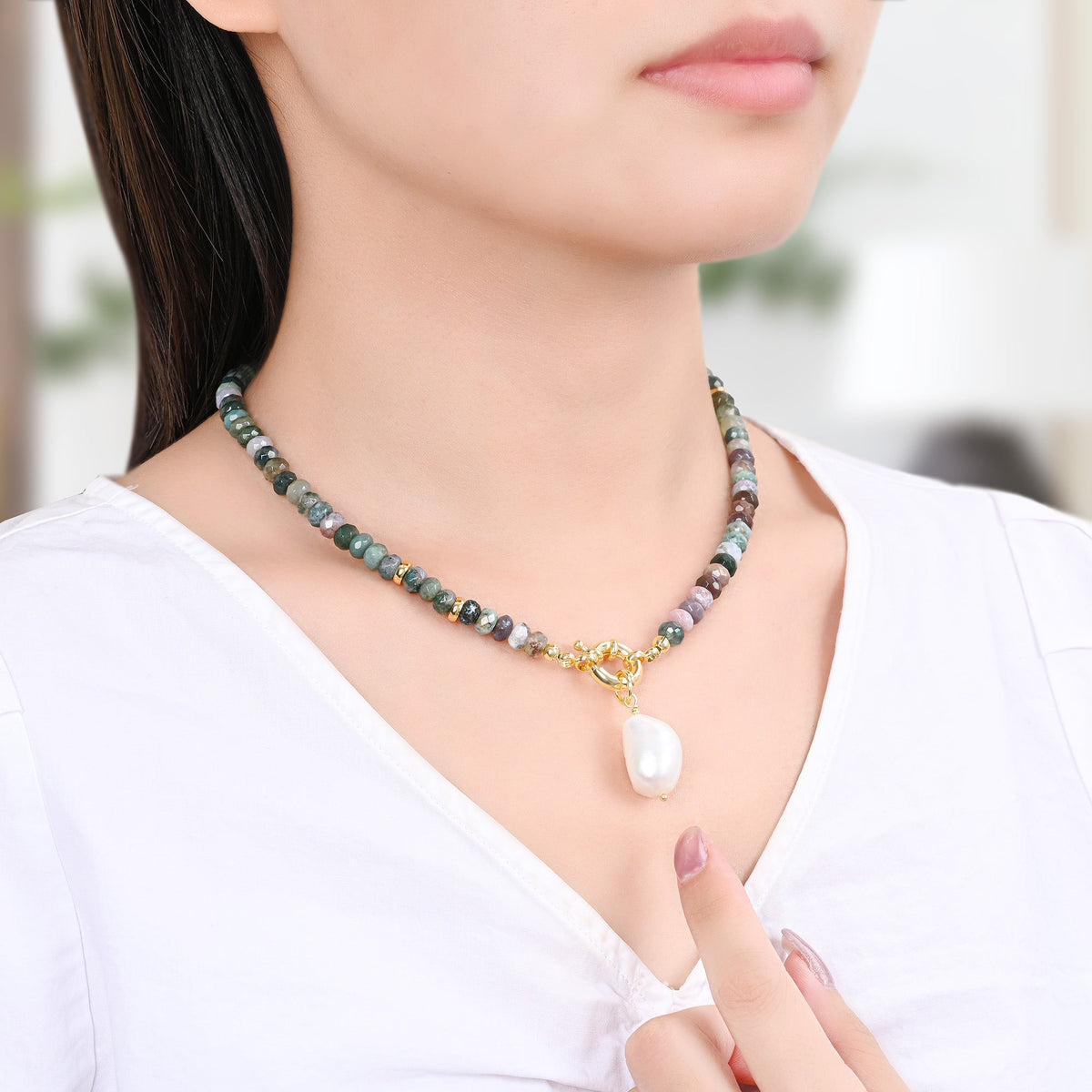 Collar con colgante de perla de ágata