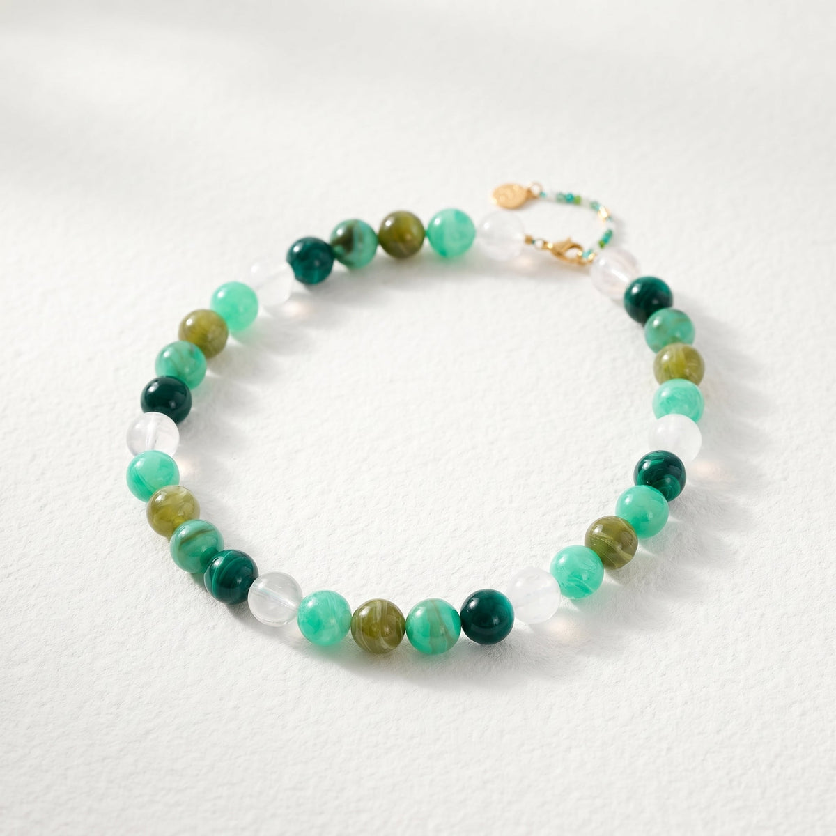 Collar grueso de cuentas color verde azulado