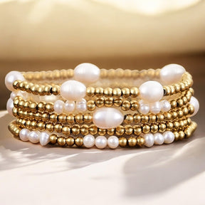 Conjunto de Pulsera de Oro y Perlas
