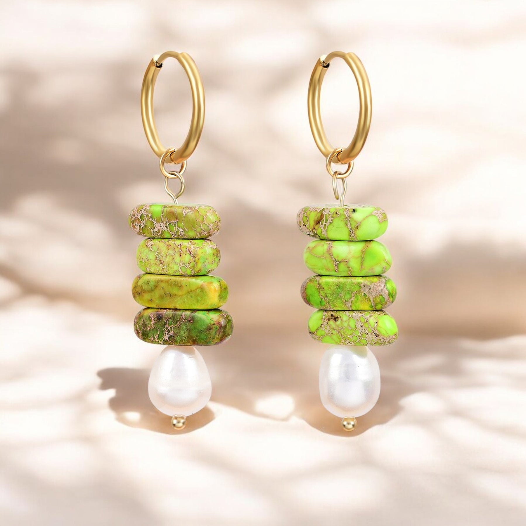 Pendientes de aro Ocean Bliss con perla y jaspe verde