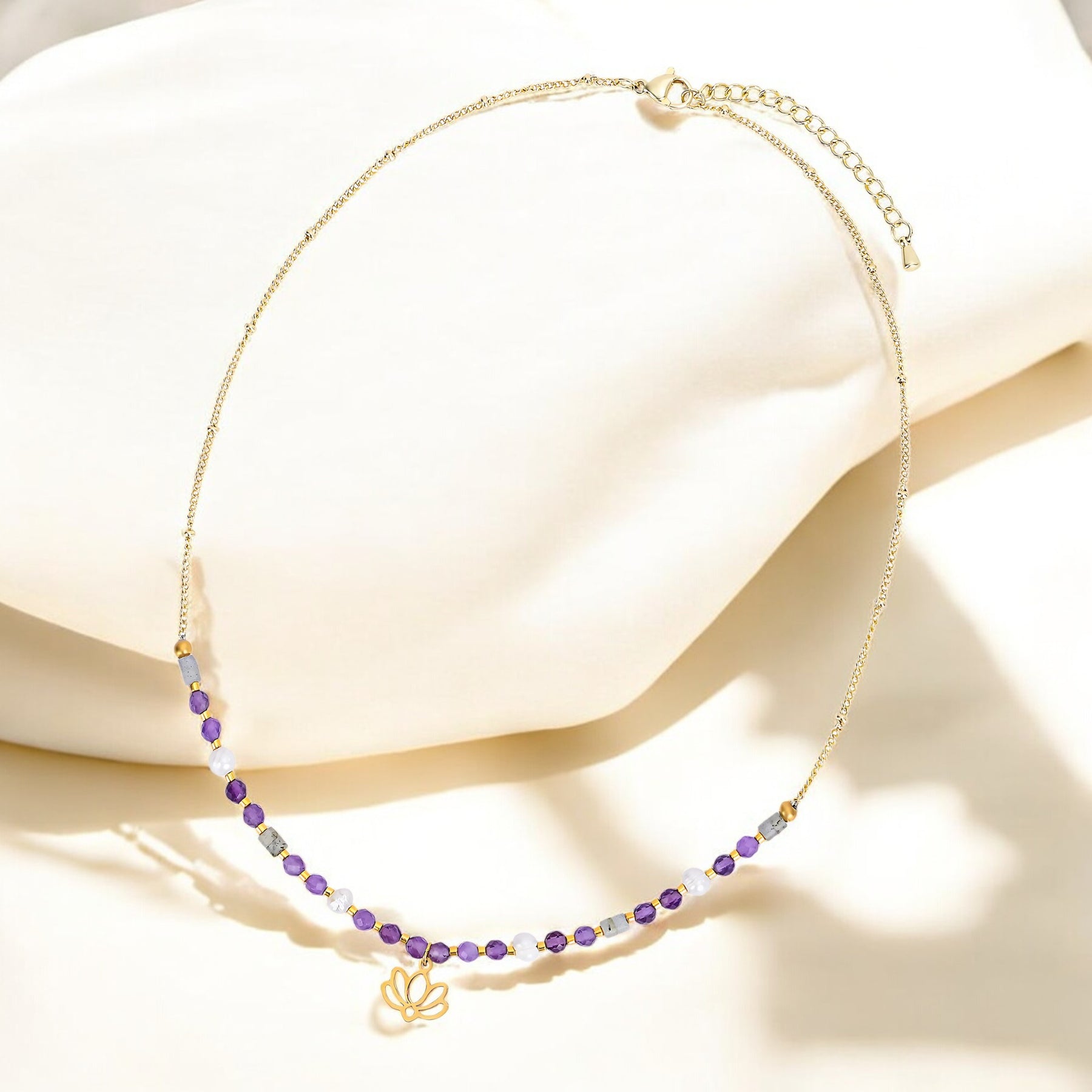 Collar de Loto de Amatista
