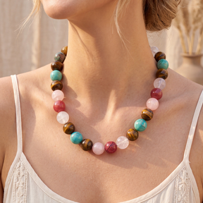 Collar grueso de cuentas con bayas