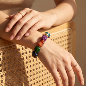 Pulsera gruesa de cuentas multicolores místicas