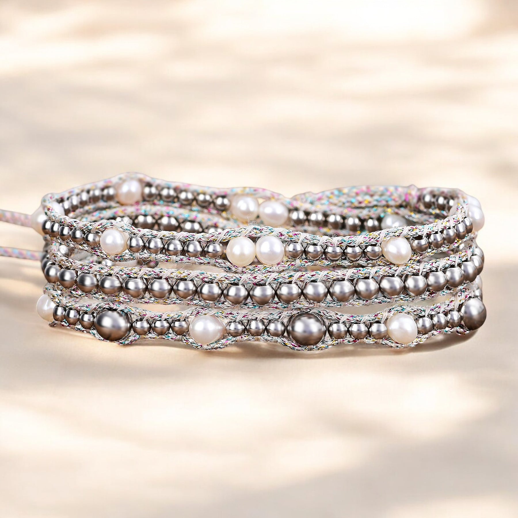 Pulsera envolvente de protección con perla brillante