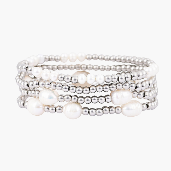 Conjunto de pulseras de perlas y plata