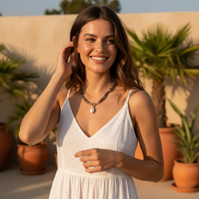 Collar con colgante de perla de ágata