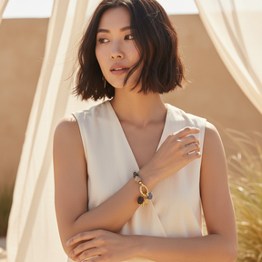 Pulsera con colgante de corazón de obsidiana