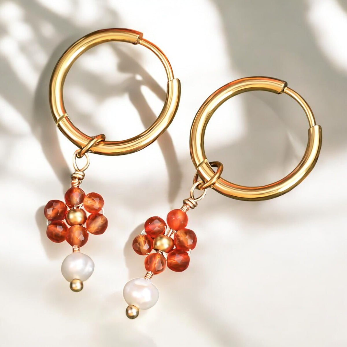Pendientes de aro de ágata y perla Golden Grace