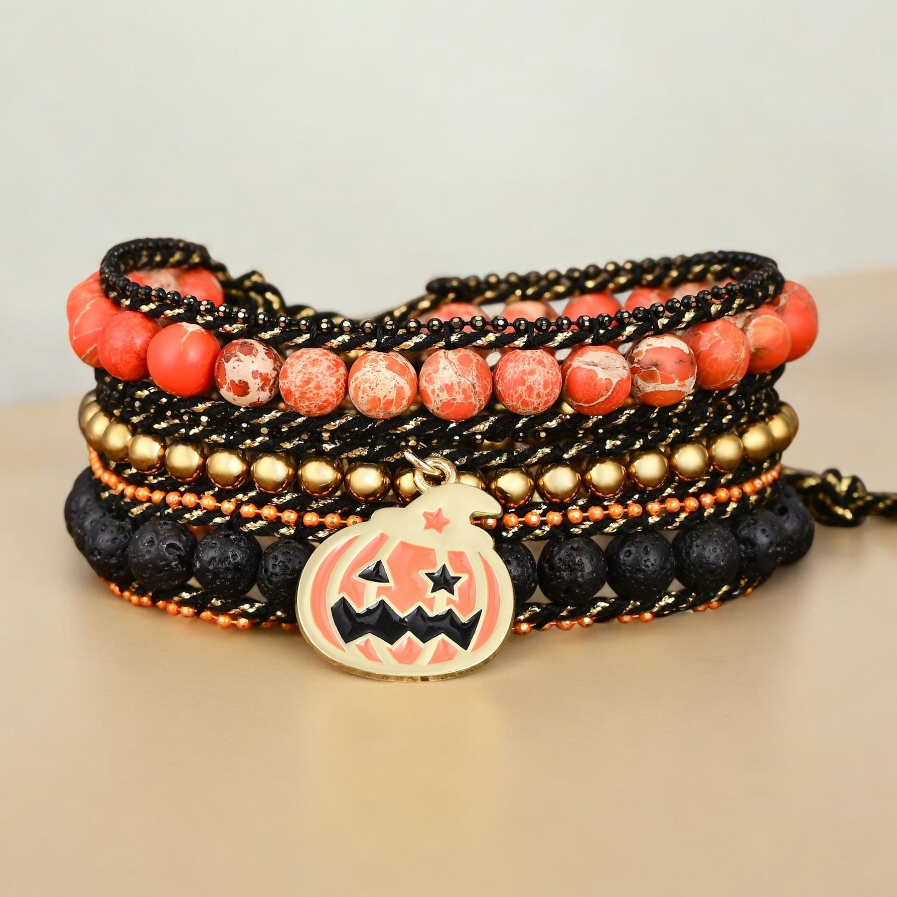 Pulsera envolvente de parche de calabaza malvada